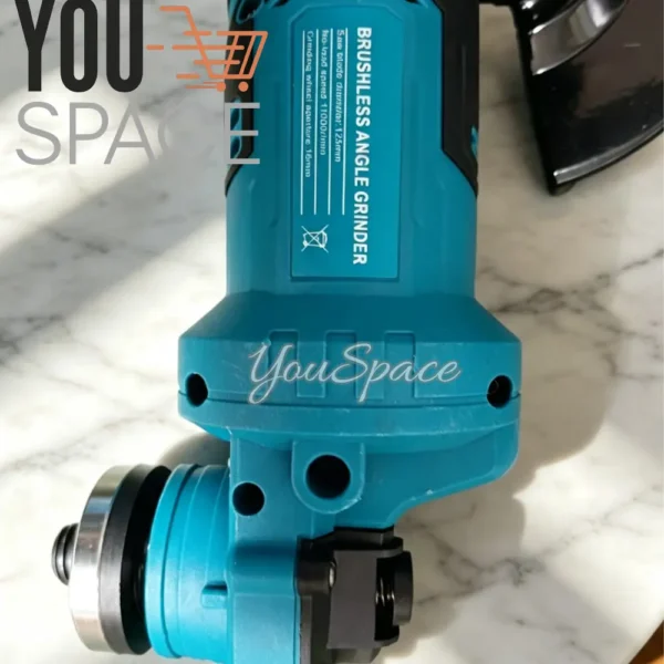 KIT ESMERIL Y LLAVE DE IMPACTO (4) KIT INALAMBRICO DE LLAVE DE IMPACTO Y ESMERIL ANGULAR- MOTOR BRUSHLESS