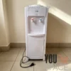 DISPENSADOR DE AGUA FRIA Y CALIENTE (2) DISPENSADOR DE AGUA CALIENTE Y FRIA